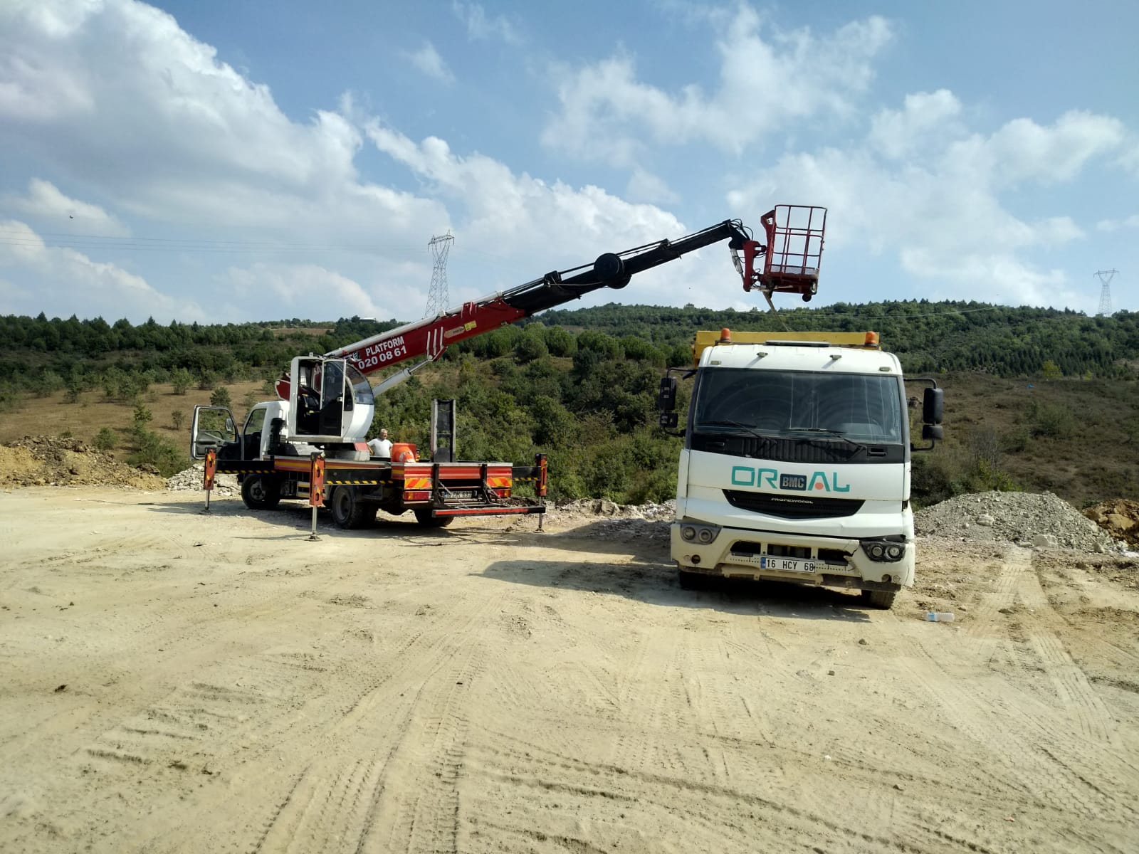 60ecd566-f4b8-41ee-8b09-afa48d84b2a8.jpg