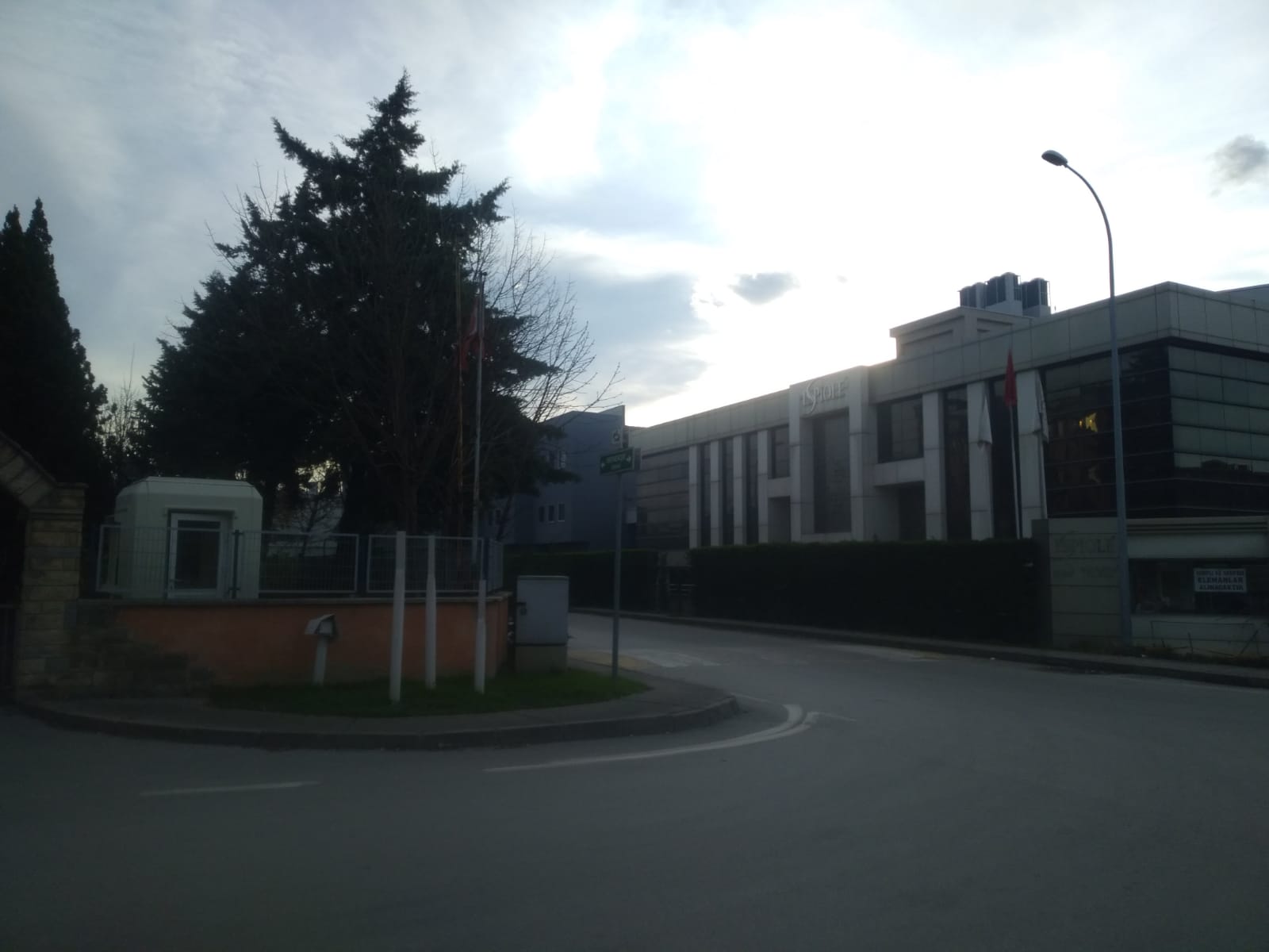 ad408a29-1a23-4acb-a44c-55dfbd0f07ad.jpg