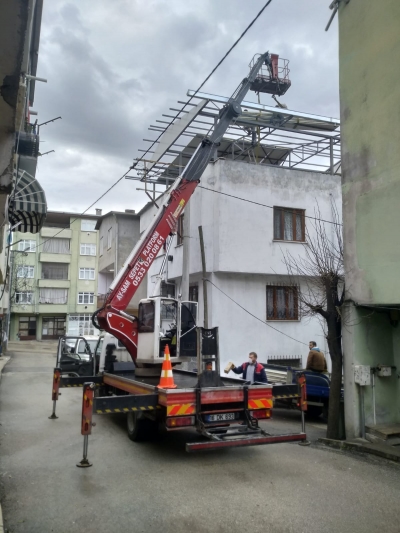 Emek, Çatıya Panel Verme Çalışması