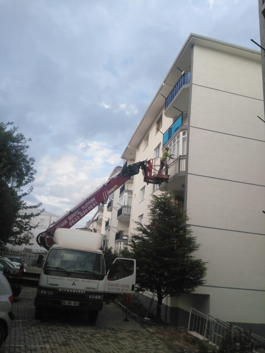 Osmangazi/Bursa Balkon Demiri Boya Çalışması